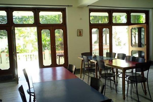 Pushkar Villas Resort